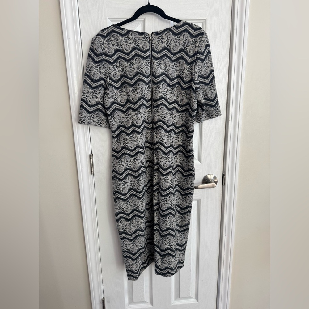 BETSEY JOHNSON Brocade Floral Zigzag Print Midi Sheath Dress Size 14 - Picture 3 of 5